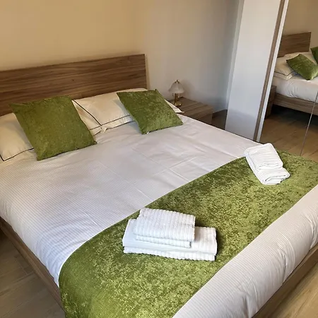 Casa Riboty By Ghor Apartament